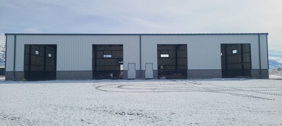 Primary Photo Of 9471 N 5400 W, Elwood Warehouse For Lease