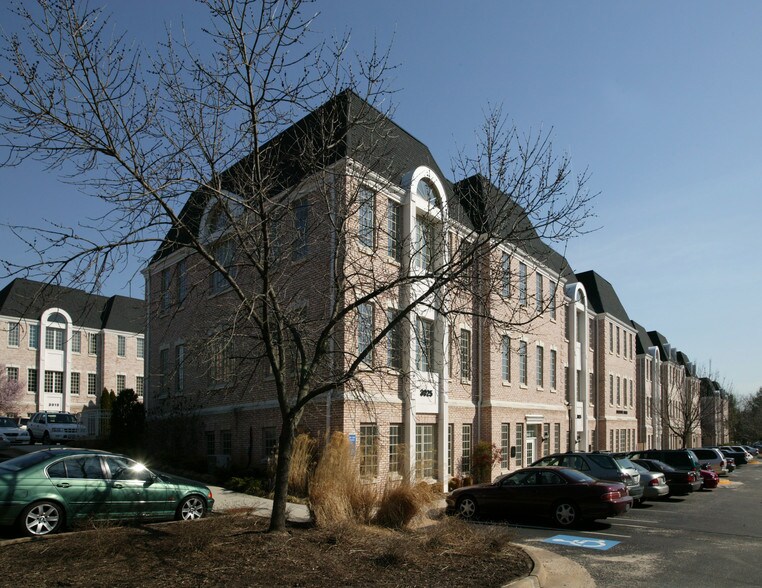 More Photos Of 3925 Blenheim Blvd, Fairfax Medical For Lease