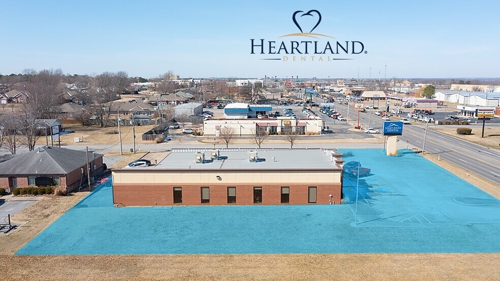 More Photos Of 3617 W Sunset Ave, Springdale Medical For Sale