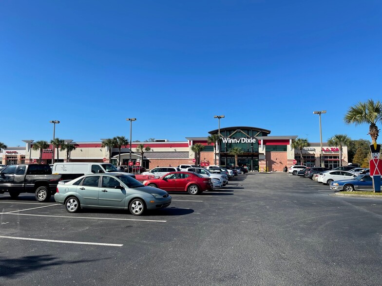 More Photos Of 10202-10390 Seminole Blvd, Seminole General Retail For Lease