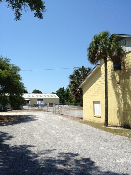 More Photos Of 733 Mulberry Ave, Panama City Unknown For Lease