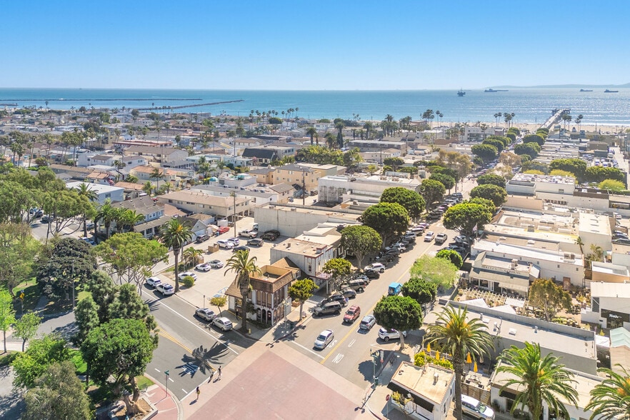 More Photos Of 224 Main St, Seal Beach Storefront For Sale