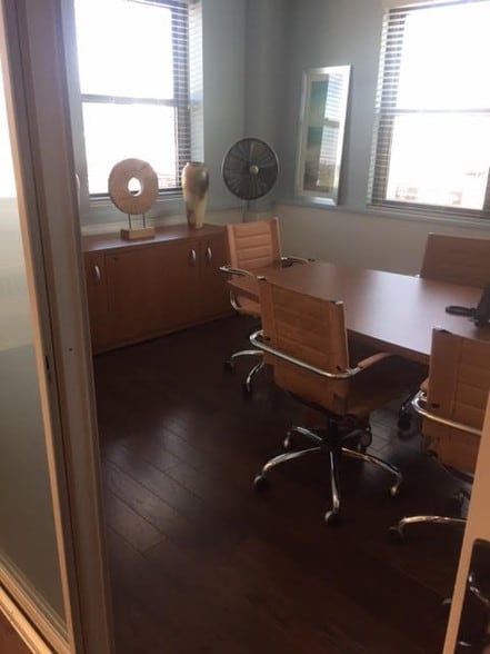 More Photos Of 330 Sunrise Hwy, Rockville Centre Office For Lease