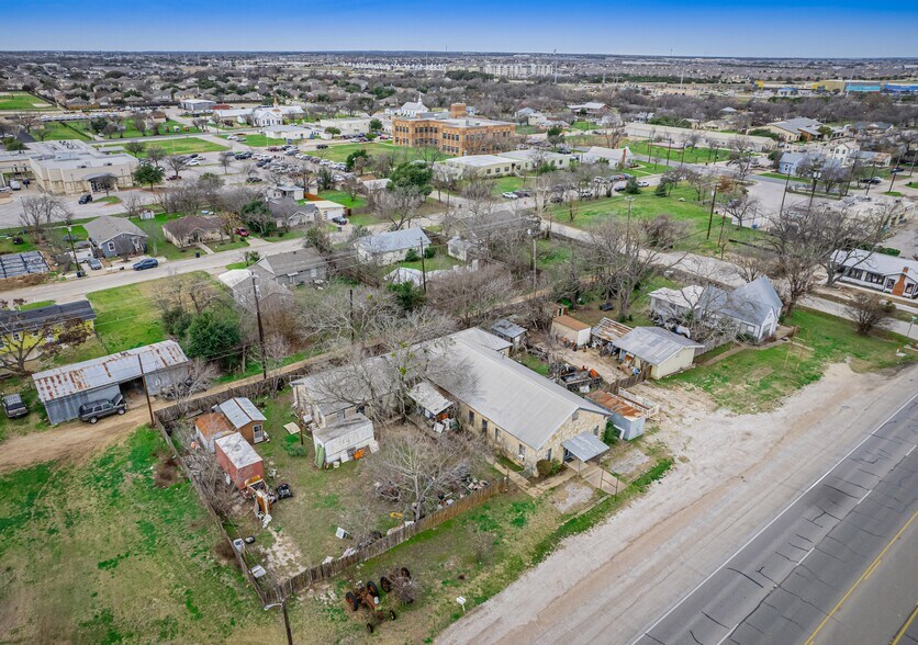 More Photos Of 201 S Highway 183, Leander Flex For Sale