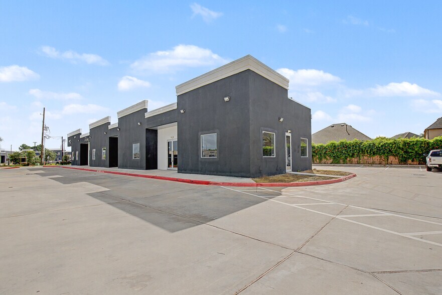 More Photos Of 26605 Cook Field Rd, Katy Loft Creative Space For Lease