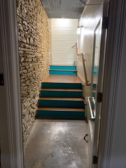 More Photos Of 503 Neches St, Austin Loft Creative Space For Lease