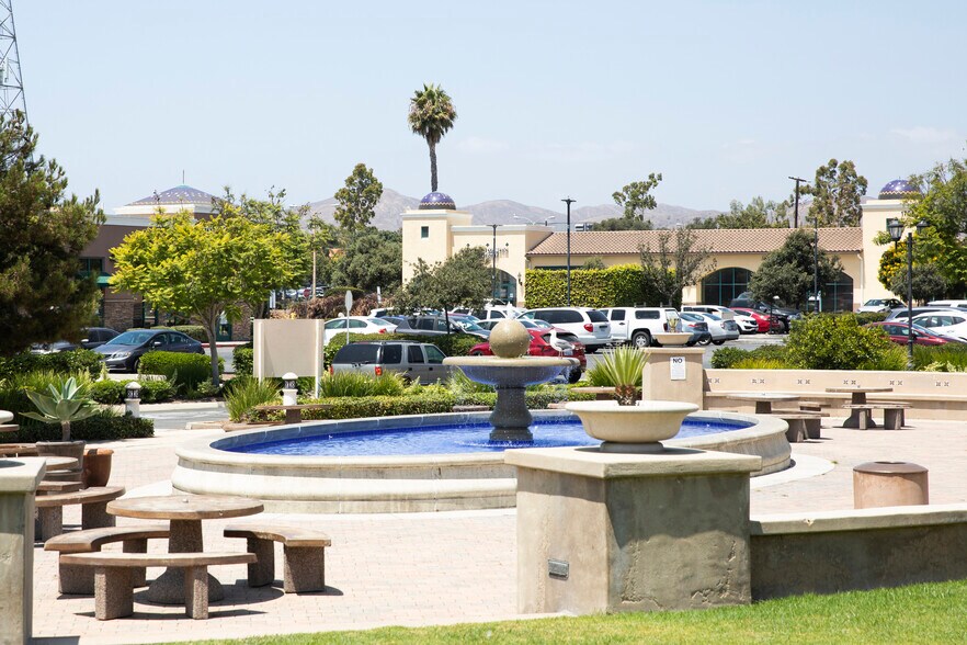 More Photos Of 1746 S Victoria Ave, Ventura Unknown For Sale