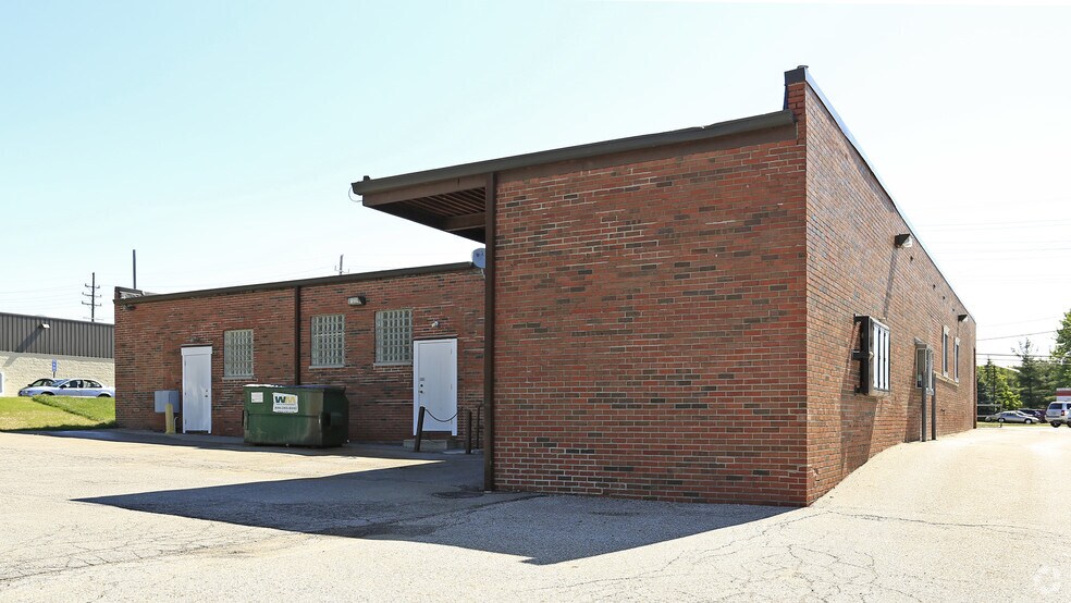 More Photos Of 12644-12692 Chillicothe Rd, Chesterland Unknown For Lease