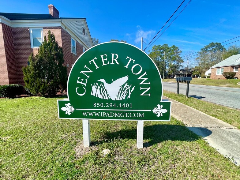 Primary Photo Of 700 1st St SW, Moultrie Apartments For Sale