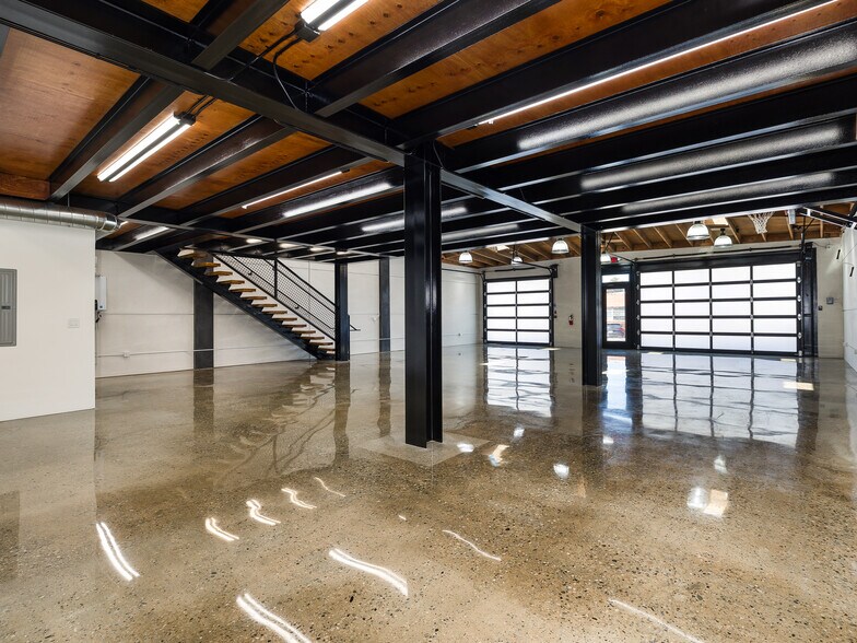 More Photos Of 131 Eucalyptus Dr, El Segundo Office For Lease