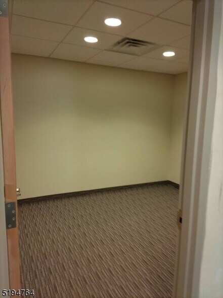 More Photos Of 1-2 Wills Way, Piscataway Medical For Sale