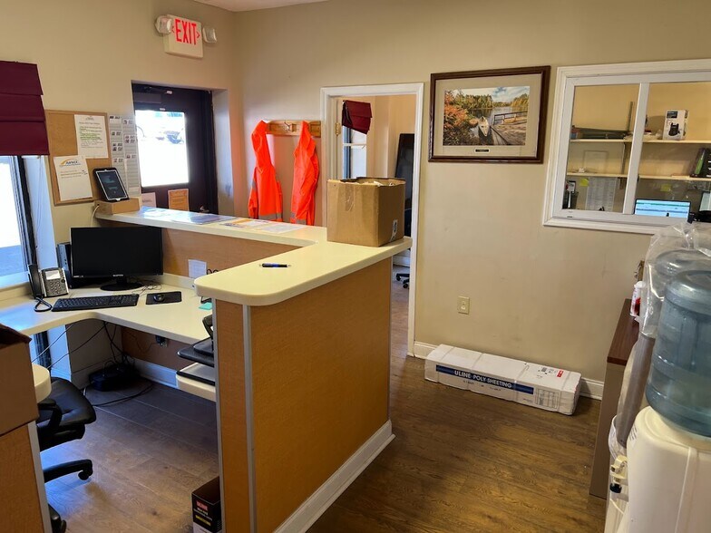 More Photos Of 282 Confederate Ave, Jasper Industrial For Sale