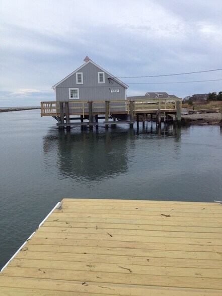 More Photos Of 11 Harbor Way, West Harwich Specialty For Sale