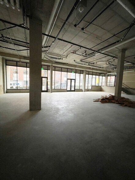 More Photos Of 4218 Roosevelt Way NE, Seattle Apartments For Lease