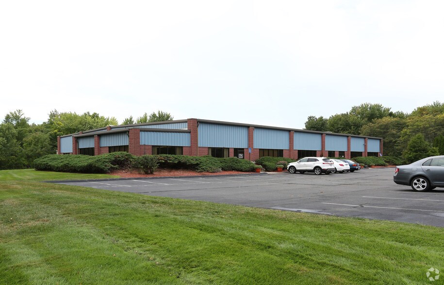 Primary Photo Of 1094 Suffield St, Agawam Light Manufacturing For Sale