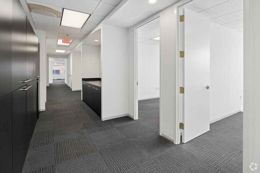 More Photos Of 1627 K St NW, Washington Office For Sale