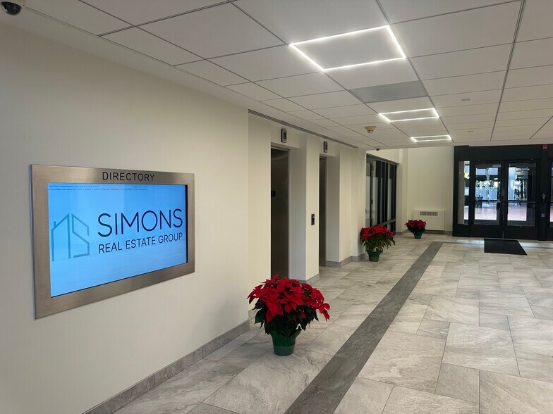 More Photos Of 29 S Main St, West Hartford Office For Lease