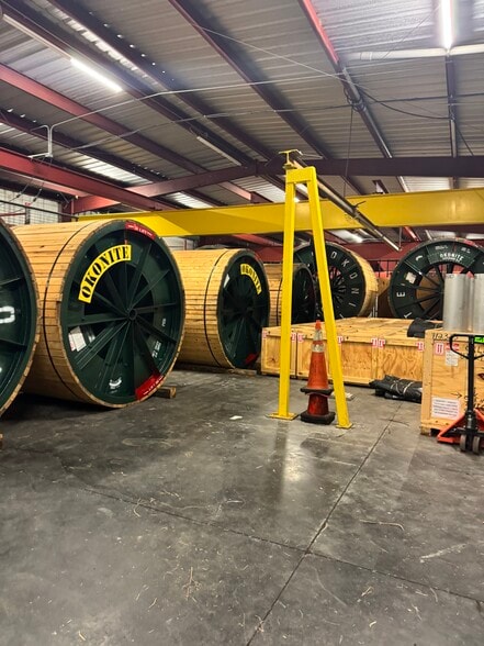 More Photos Of 4555 South St, Titusville Warehouse For Lease