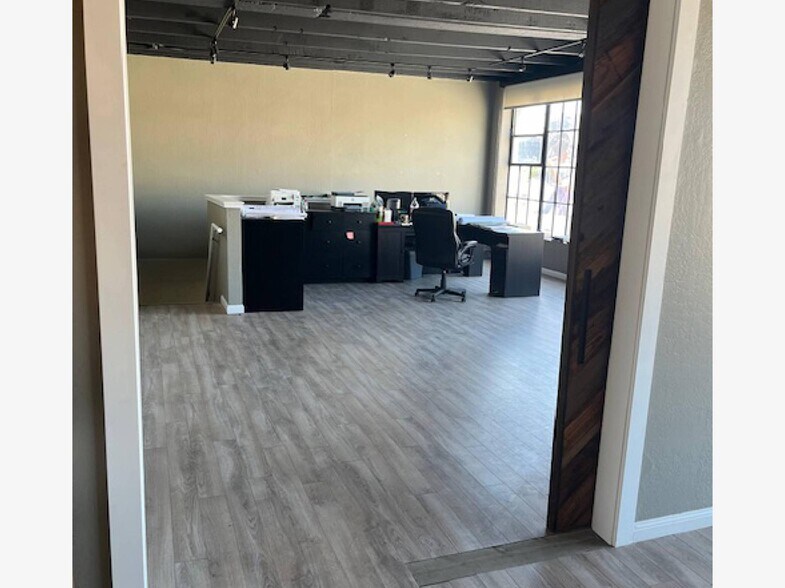 More Photos Of 731 Bryant St, San Francisco Light Distribution For Lease