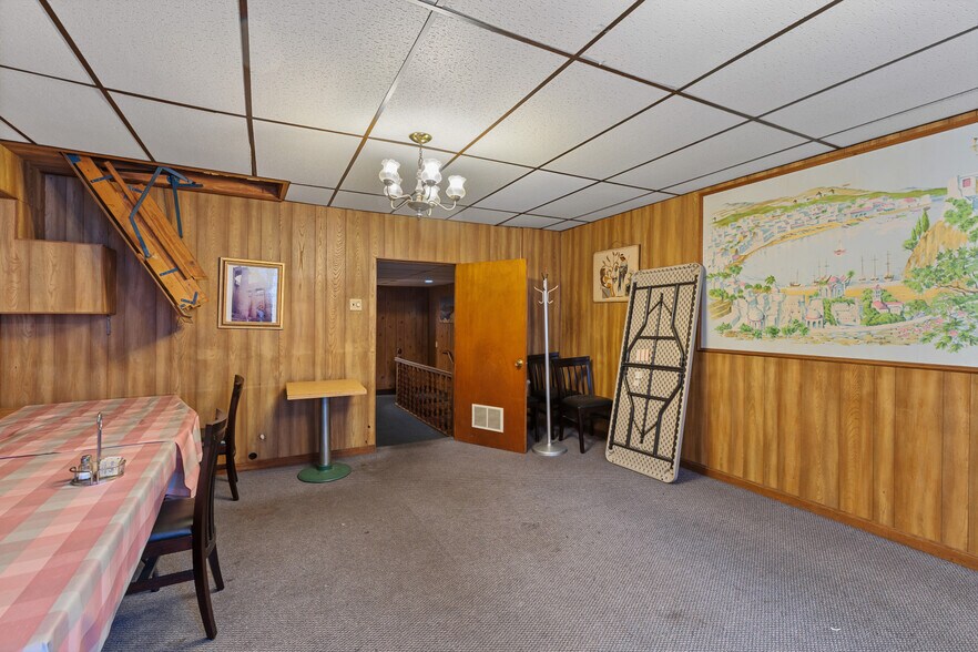 More Photos Of 663 W Pratt St, Baltimore Storefront Retail Residential For Sale