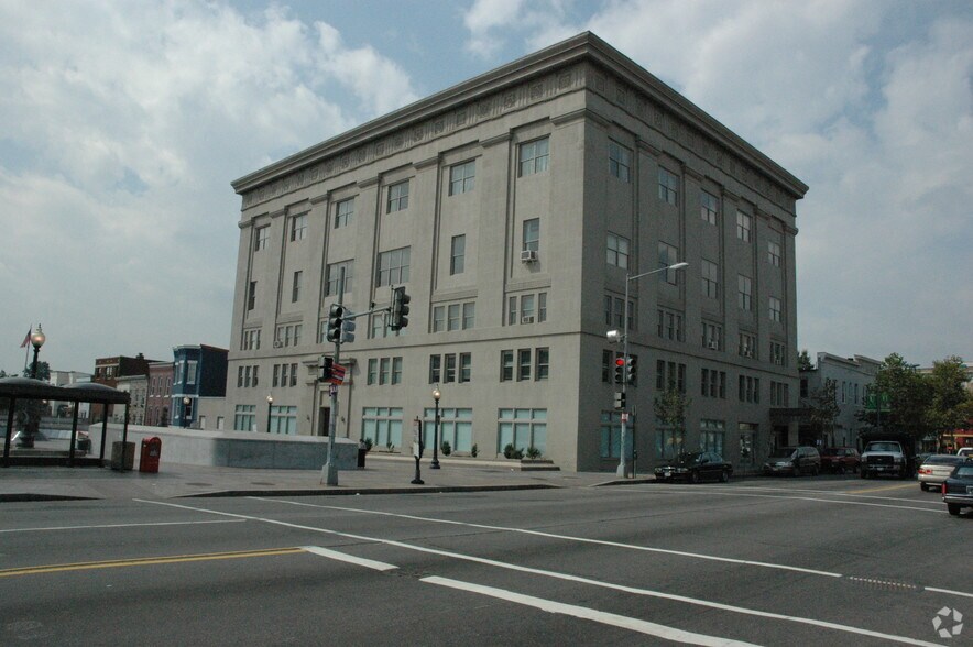 More Photos Of 1000 U St NW, Washington Office For Lease