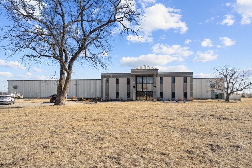 Primary Photo Of 2068 303rd Ave, Fort Madison Manufacturing For Lease