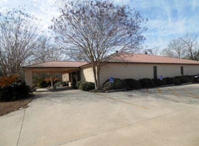 Primary Photo Of 113 Moody Cir, Lyons Office For Sale