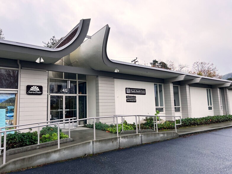 More Photos Of 645 Tamalpais Dr, Corte Madera Office For Lease