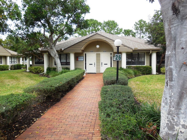 More Photos Of 12545-12551 New Brittany Blvd, Fort Myers Medical For Sale