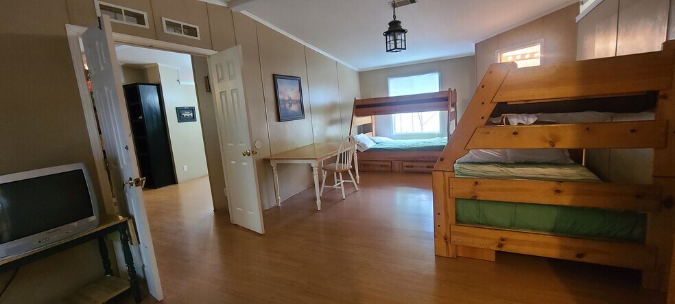More Photos Of 180 Private Road 1735, Chico Marina For Sale