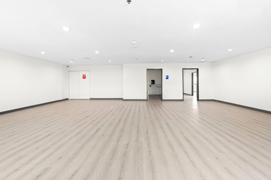 More Photos Of 208 W Fairview Ave, San Gabriel Schools For Lease