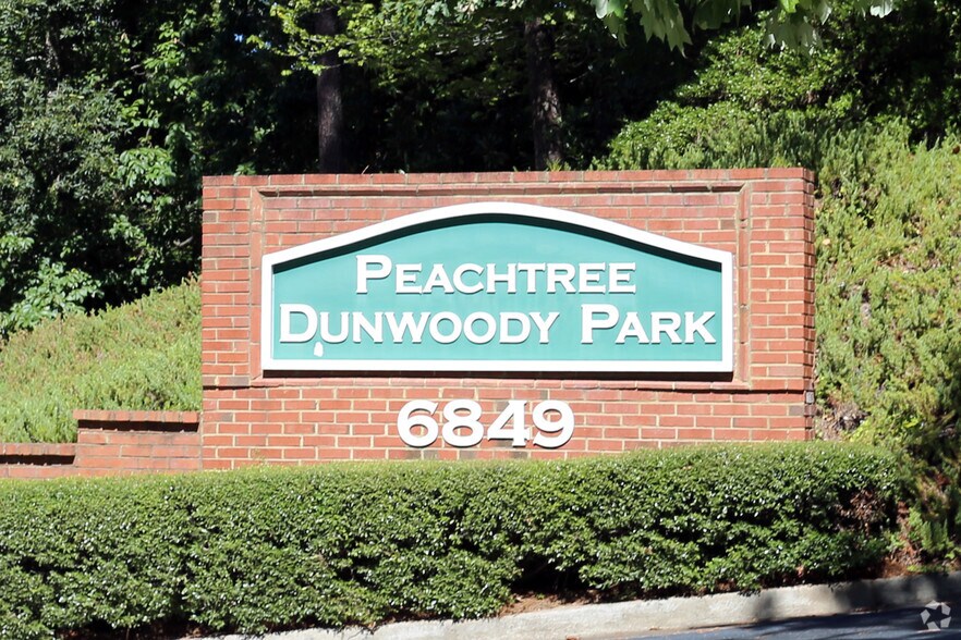 More Photos Of 6849 Peachtree Dunwoody Rd NE, Atlanta Office For Lease