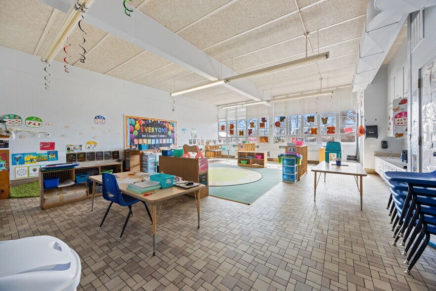 More Photos Of 2300 Spring Garden St, Greensboro Daycare Center For Sale