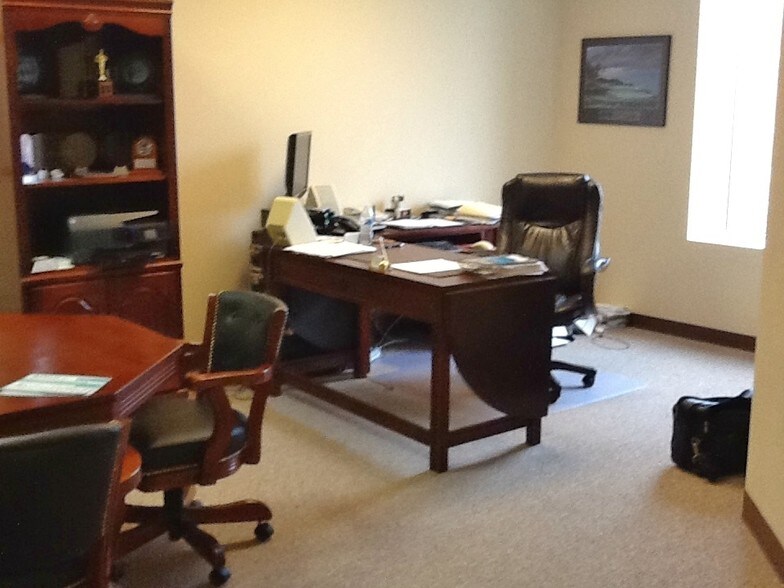 More Photos Of 14641 Lee Hwy, Centreville Office For Sale