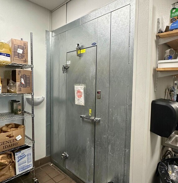 More Photos Of 711 University Dr, College Station Apartments For Lease
