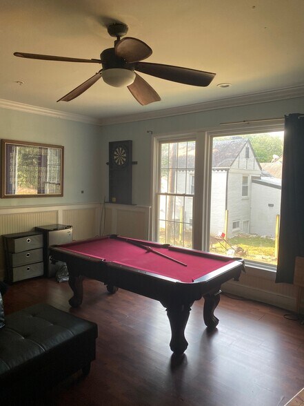 More Photos Of 4607 Knox Rd, College Park Sorority Fraternity House For Sale