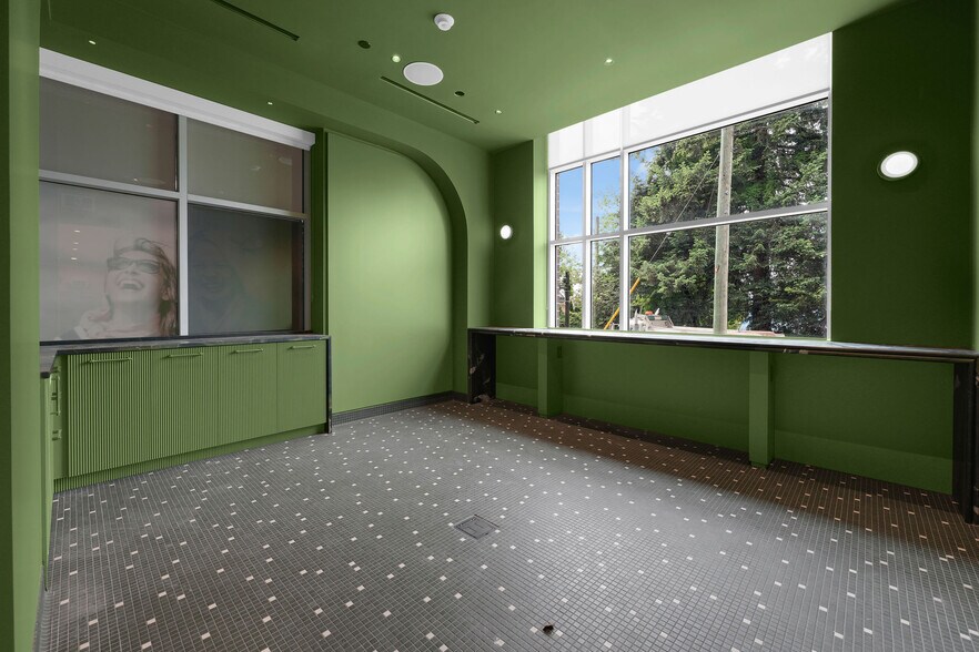 More Photos Of 509 Clarke Rd, Coquitlam Apartments For Sale