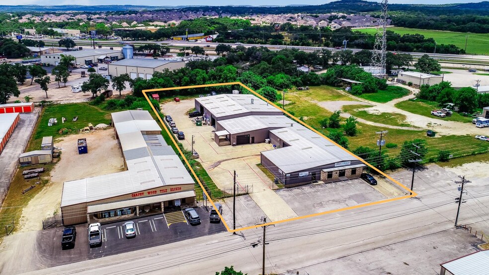 More Photos Of 124 Industrial Dr, Boerne Service For Lease