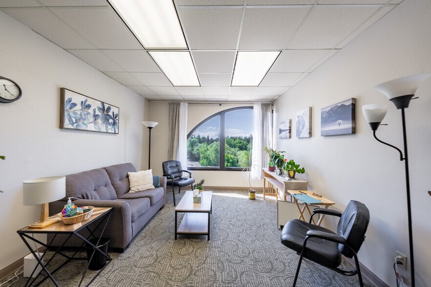 More Photos Of 100 2nd St E, Whitefish Office For Sale