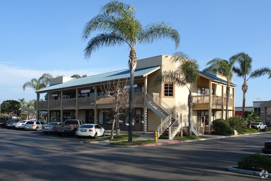 More Photos Of 316-362 W Mission Ave, Escondido Unknown For Lease