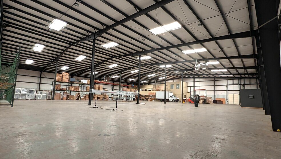 More Photos Of 311 England Pl, Spartanburg Manufacturing For Lease
