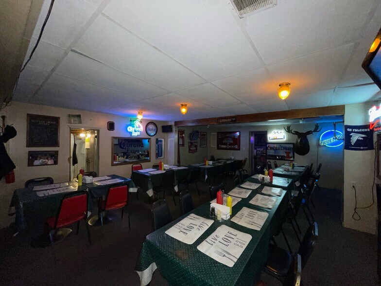 More Photos Of 3124 Perrysville Rd, Danville Restaurant For Sale