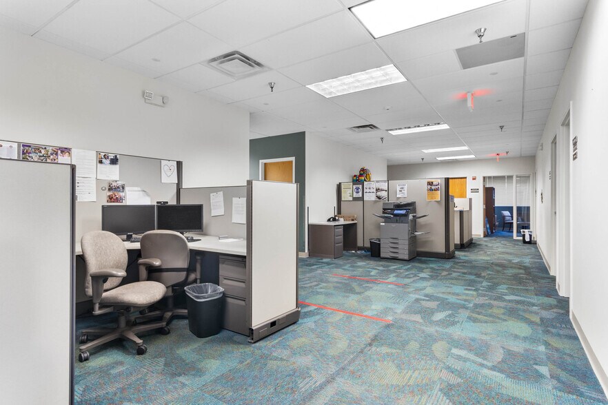 More Photos Of 2201 Lucien Way, Maitland Office For Sale