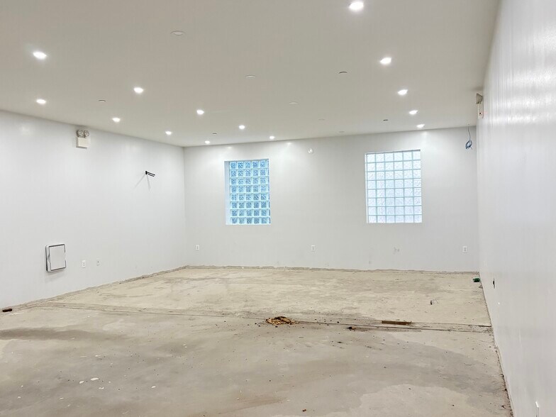 More Photos Of 921 Eagle Ave, Bronx Apartments For Lease