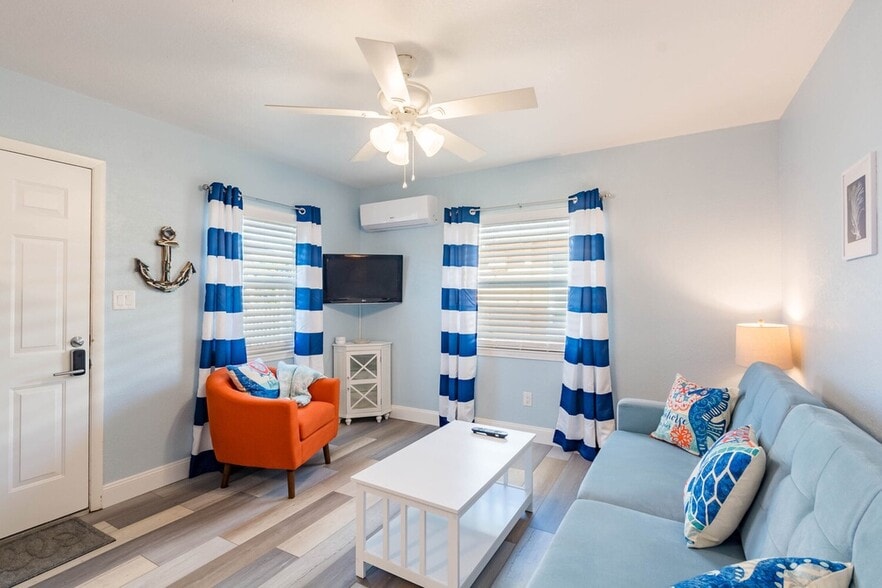 More Photos Of 600 68th Ave, Saint Pete Beach Hotel For Sale