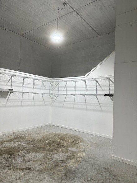 More Photos Of 16155-16155 SW 117th Ave, Miami Light Distribution For Sale