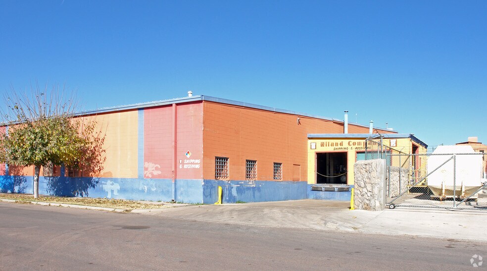 More Photos Of 320 N Clark Dr, El Paso Warehouse For Lease