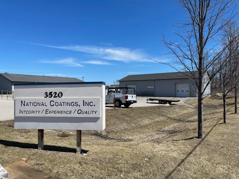 More Photos Of 3520 Rennie School Rd, Traverse City Warehouse For Lease