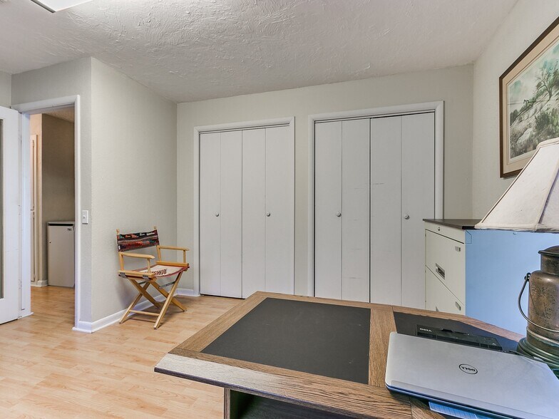More Photos Of 16446 NE 23rd St, Choctaw Office Residential For Sale