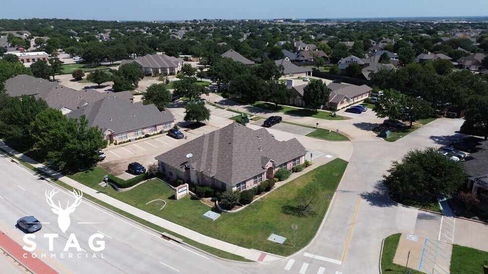 More Photos Of 1212 Bent Oaks Ct, Denton Office For Sale